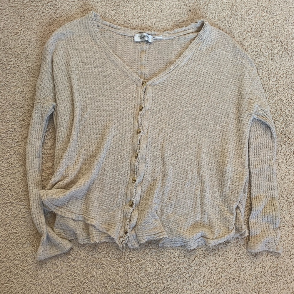 jojo oversized thermal button-front top